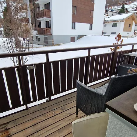 Apartament Haus Vallesia *